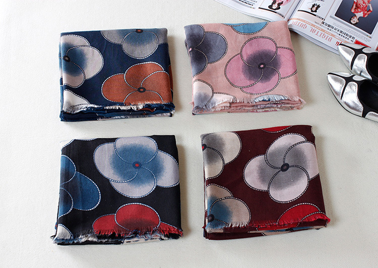 Flowers twill scarf wholesale