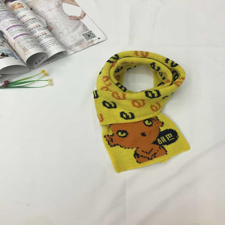 Wholesale cartoon knitted scarf