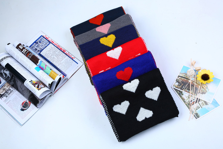 Wool scarf for kids