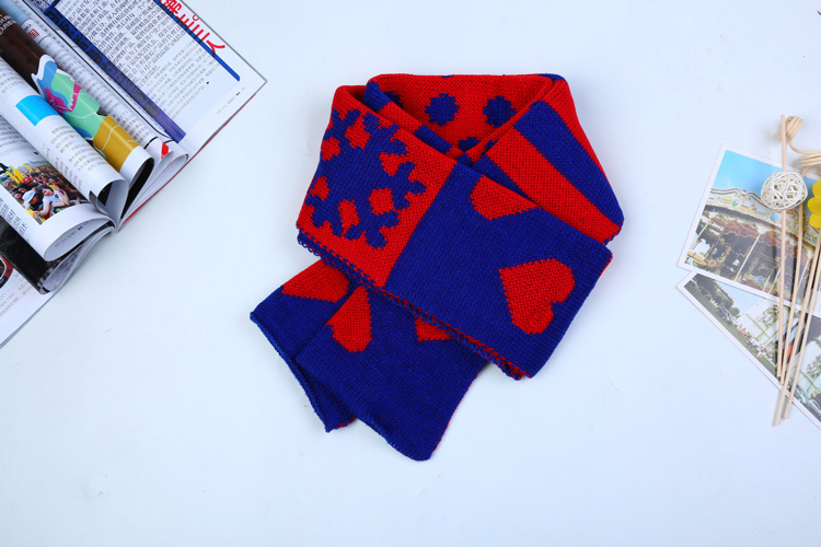 Wool scarf for kids