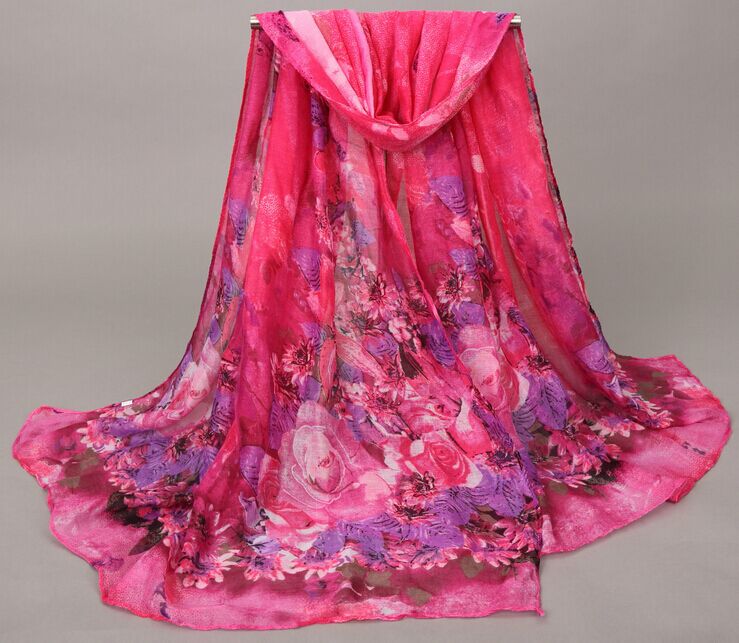 Rose printed viscose scarf