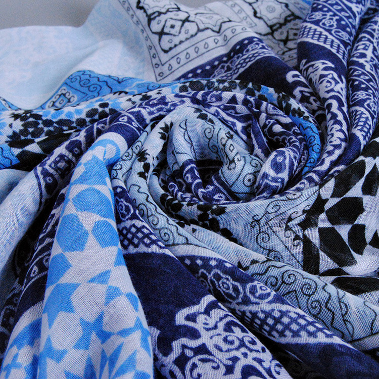 Winter thick viscose warm scarf wholesale