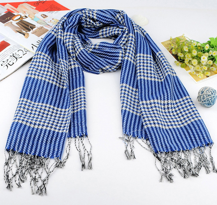 Houndstooth scarf shawl