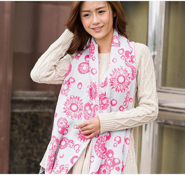 Womens knitted wool scarves