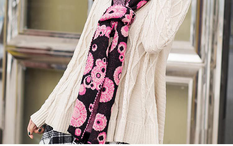 Womens knitted wool scarves