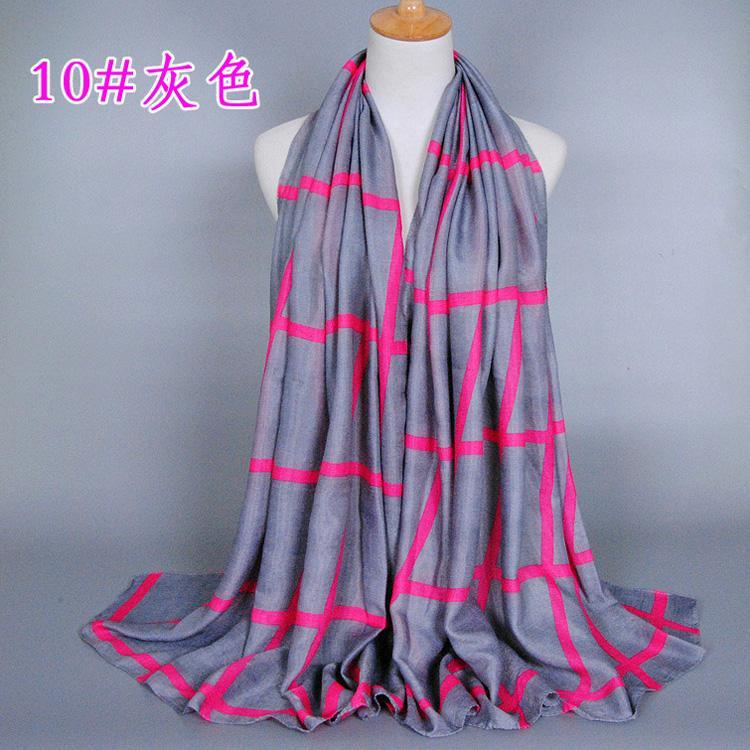 Wholesale tartan scarfs