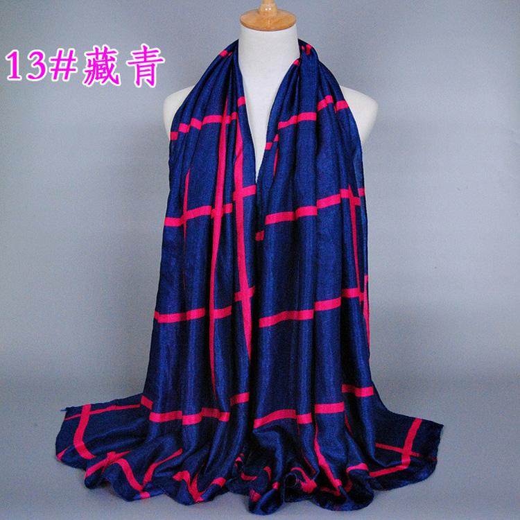 Wholesale tartan scarfs