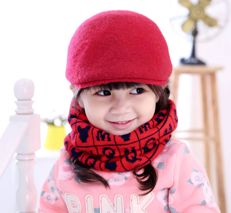 Knit scarf for girls