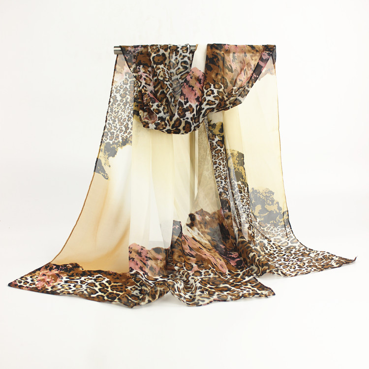 Hot sell fashion leopard scarf