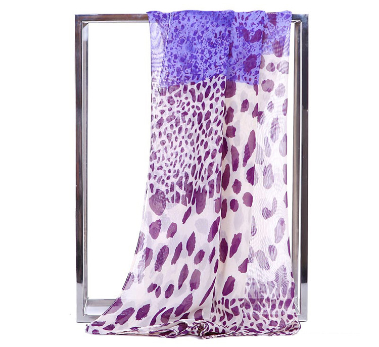 Wholesale leopard silk chiffon scarf