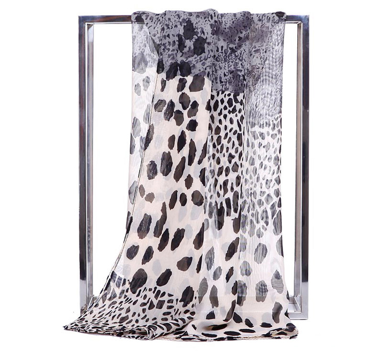 Wholesale leopard silk chiffon scarf