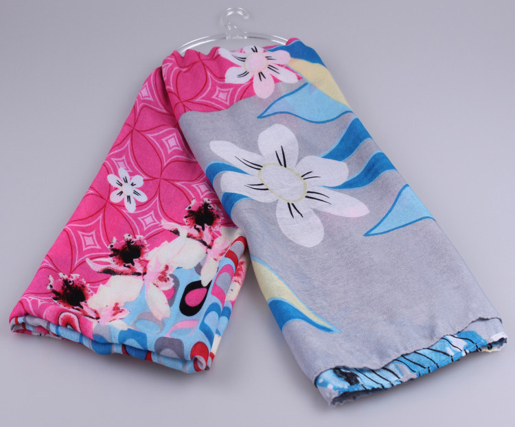 Cotton fabric for scarves wholesale