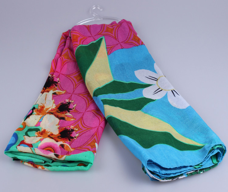 Cotton fabric for scarves wholesale