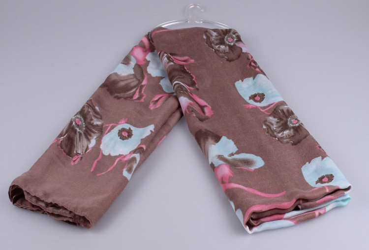 Silk cotton tassel scarves wholesale