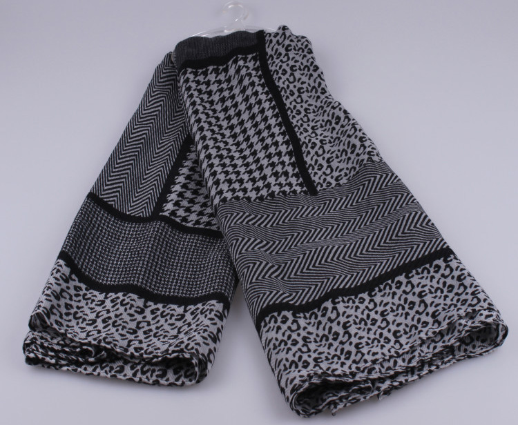 China fashion cotton scarf