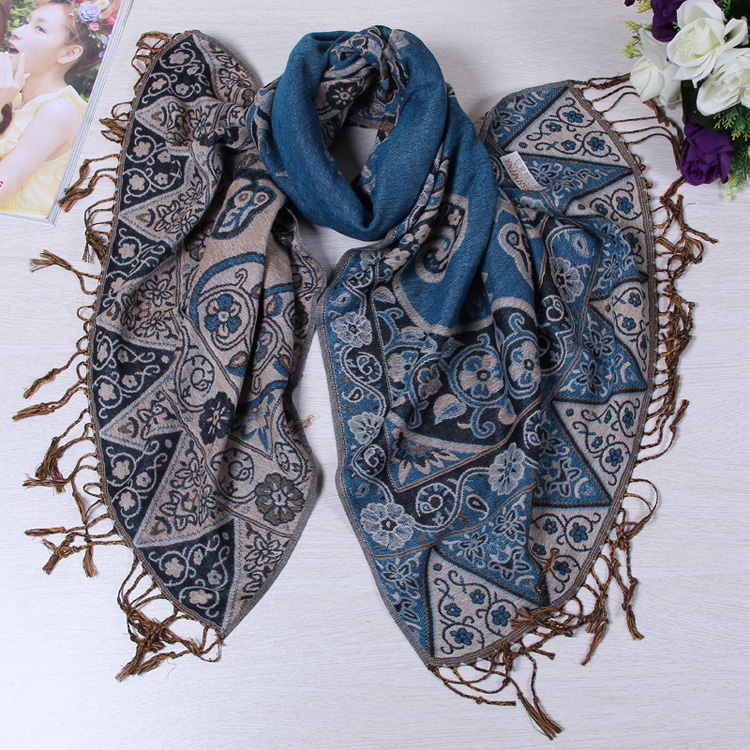 Wholesale polyester jacquard scarf