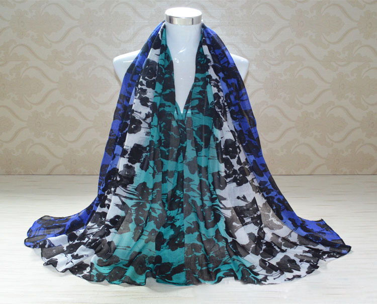 Wholesale fashion printed viscose scarf