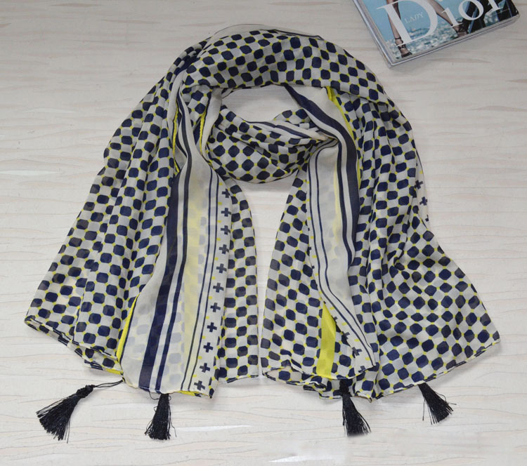 China custom scarf