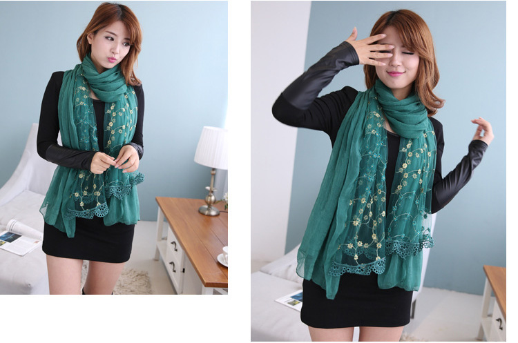 Wholesale fringed embroidered scarf