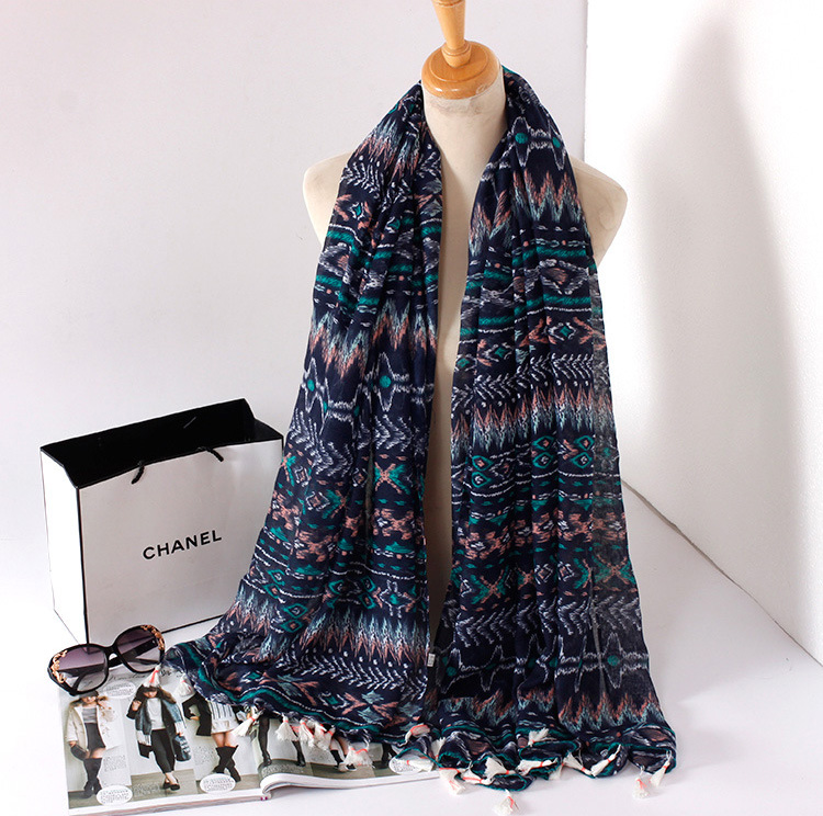 Wholesale fringed scarf winter