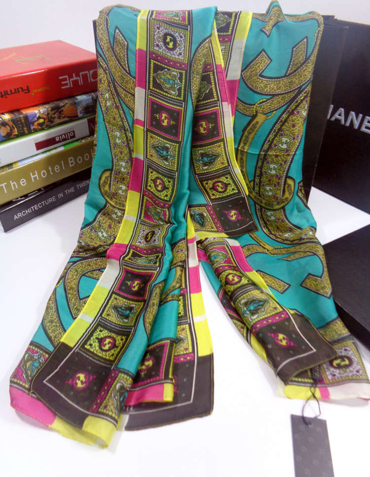 Wholesale fashion silk satin scarf