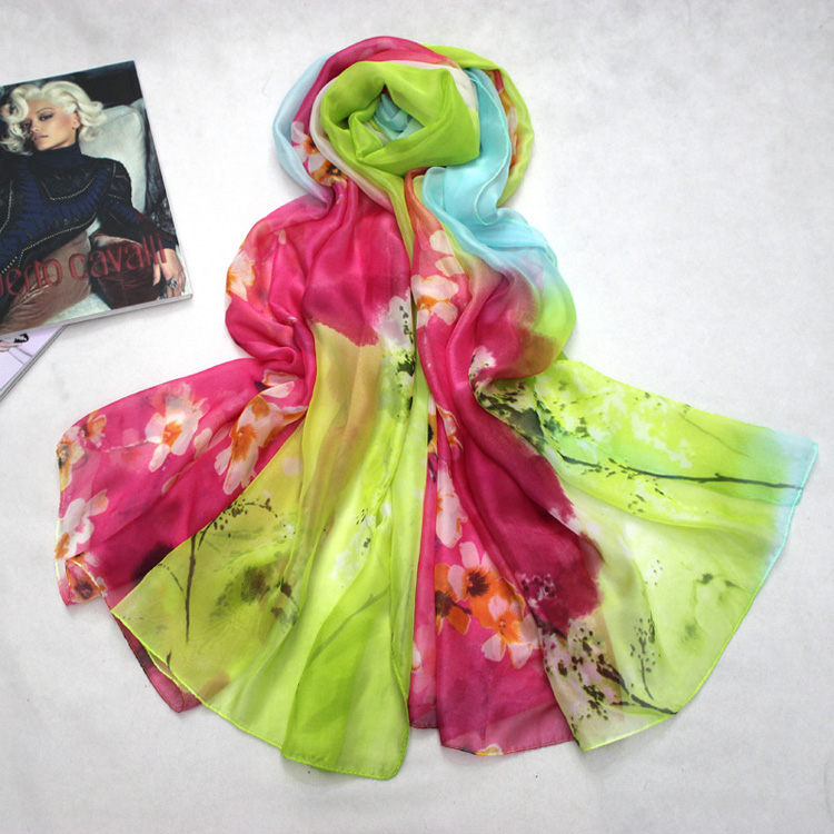 Fashionable women silk scarves wholesale