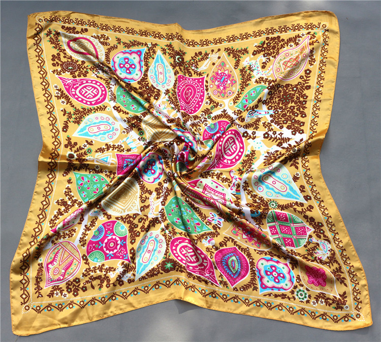 Wholesale print satin square scarf