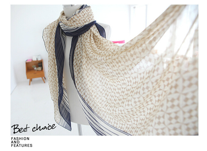 Lightweight scarves for women