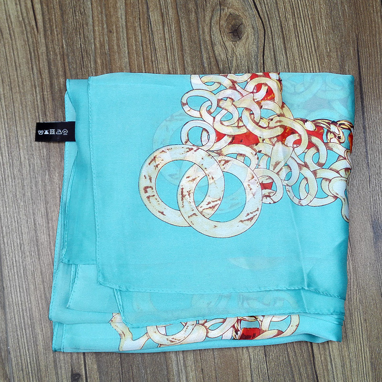 Wholesale women chain silk scarf
