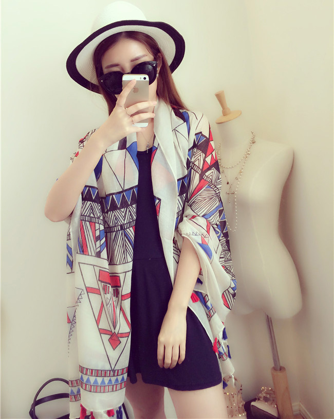 Wholesale fringed geometric scarf