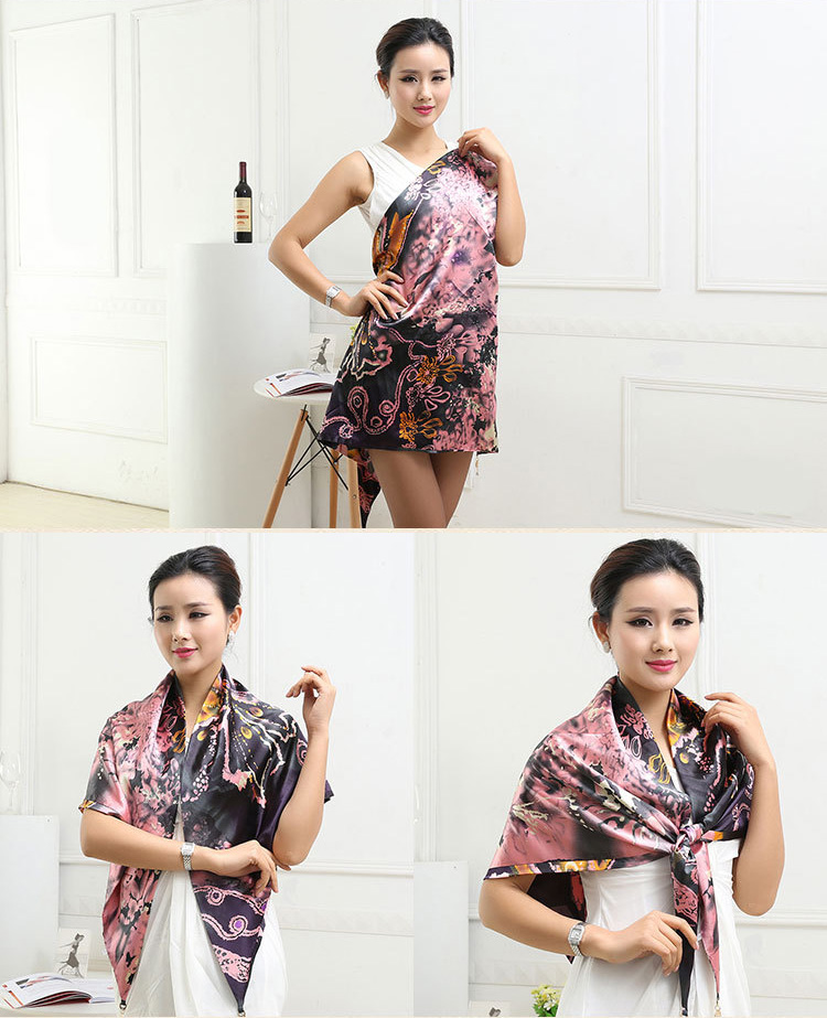 Wholesale silk triangle scarf women