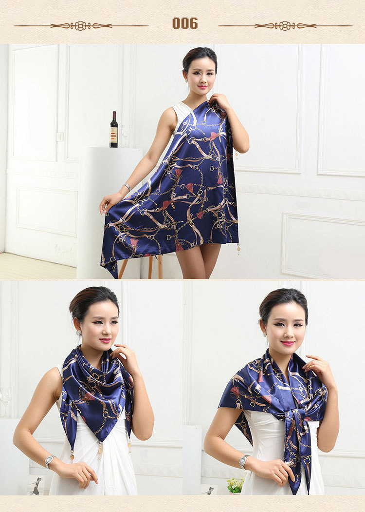 Wholesale triangle silk scarf