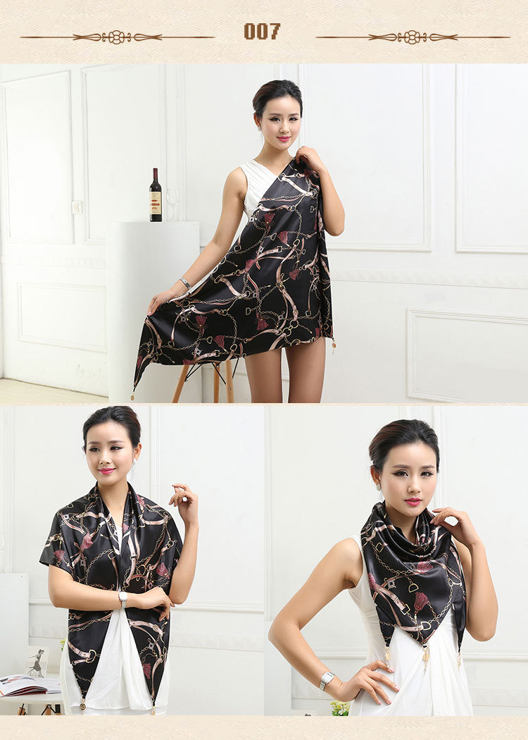 Wholesale triangle silk scarf