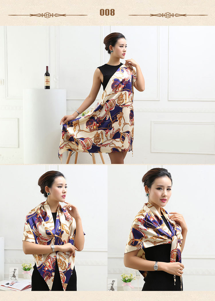 Wholesale triangle silk scarf