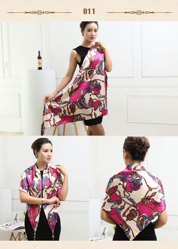 Wholesale triangle silk scarf
