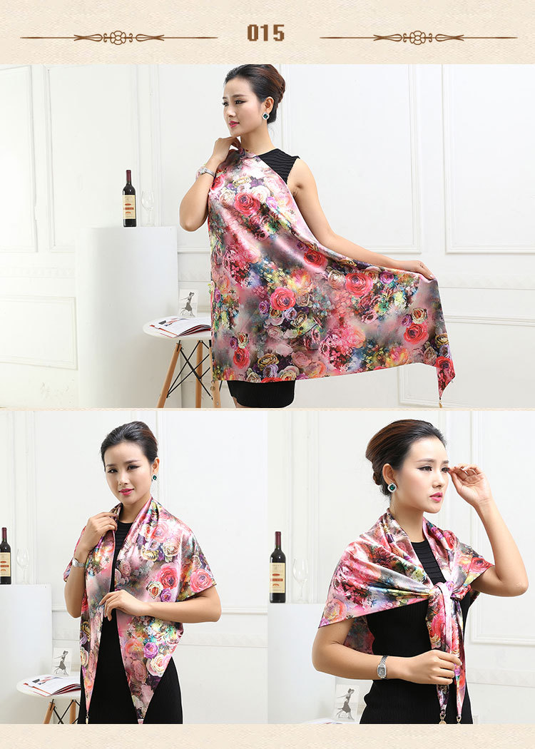 Wholesale triangle silk scarf