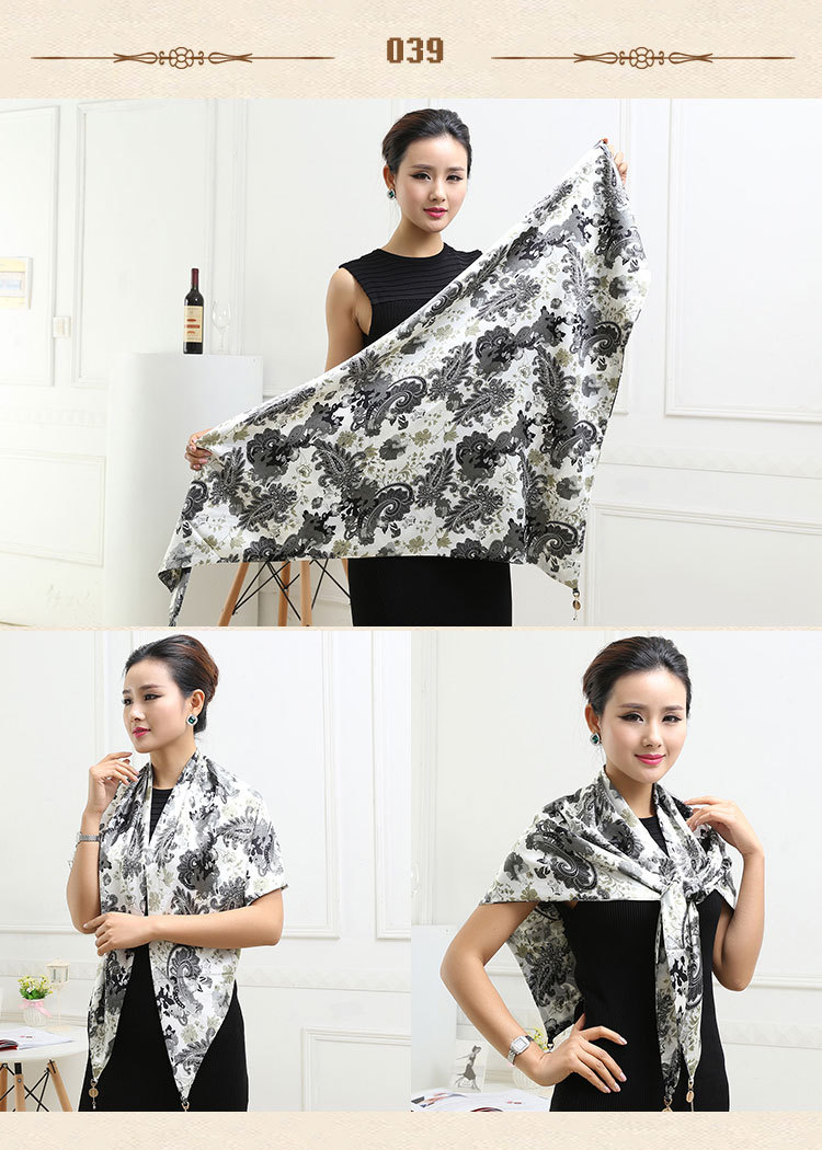 Wholesale silk triangle scarf