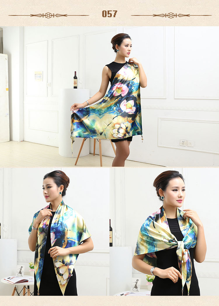 Wholesale triangle silk women scarf