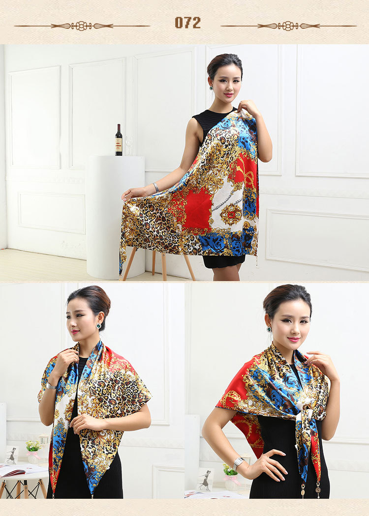 Wholesale triangle silk women scarf