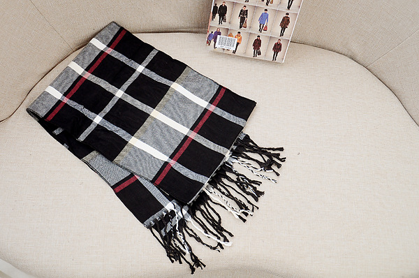 Wholesale plaid cashmere scarf