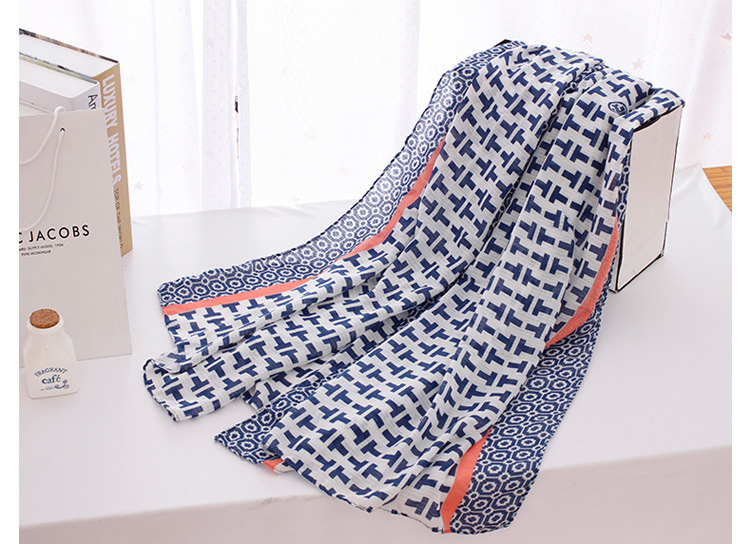 Wholesale plaid scarf for women