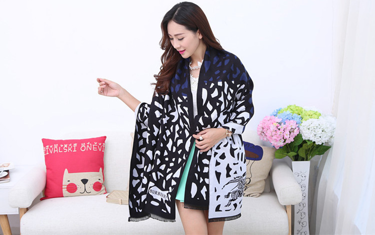 Wholesale leopard print cashmere scarf