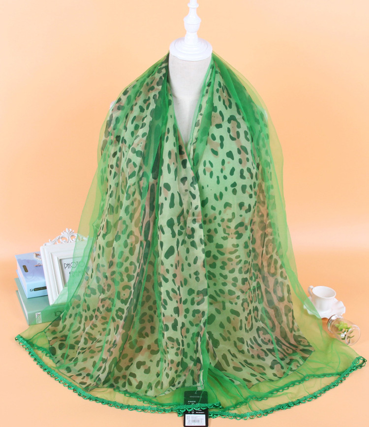 Wholesale silk leopard print scarf