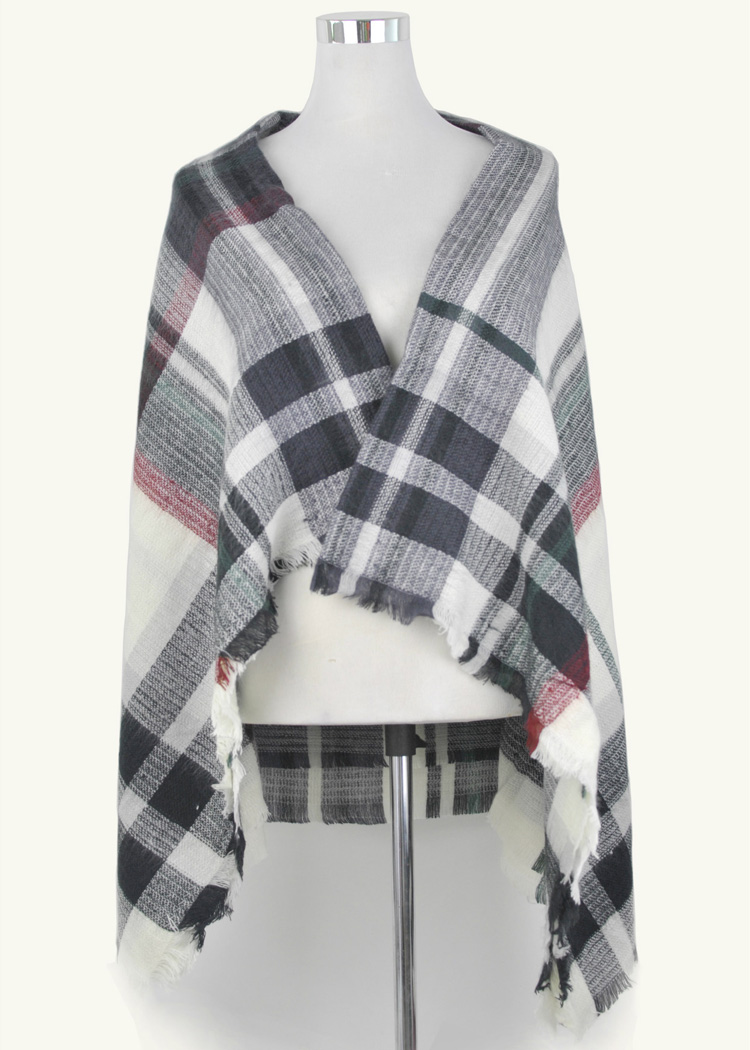 Wholesale plaid women fringe scarf