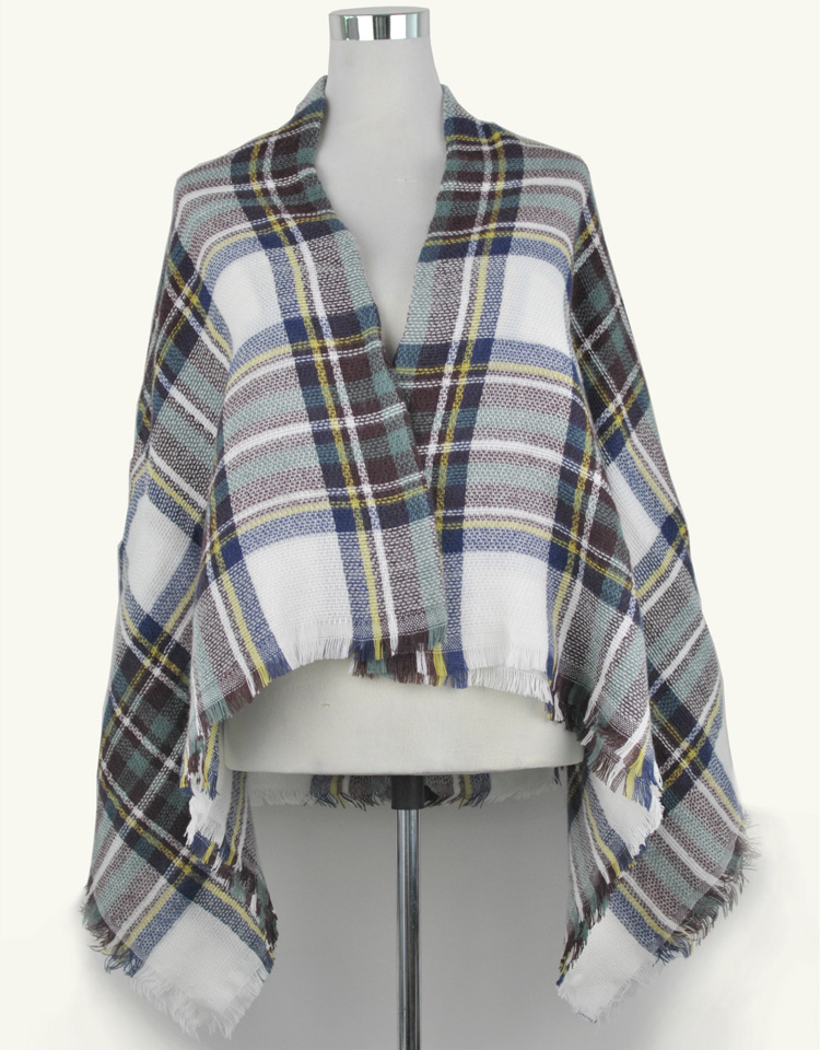 Wholesale plaid women fringe scarf
