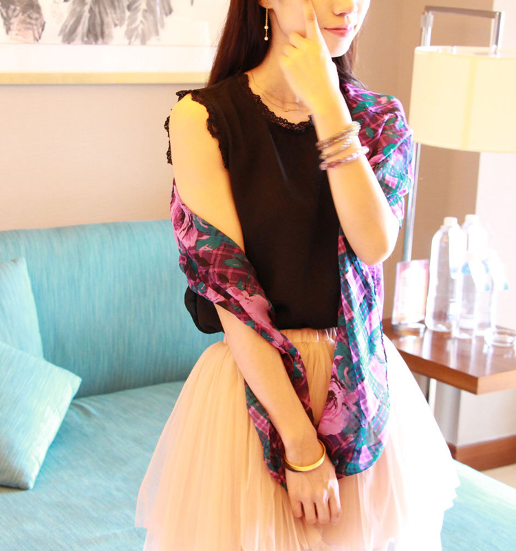 Wholesale floral chiffon twist scarf