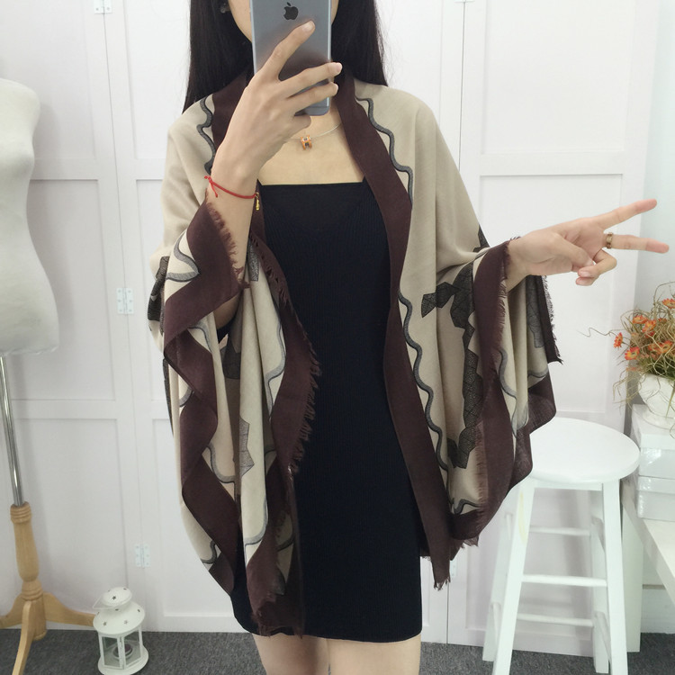 Wholesale fashion scarfs