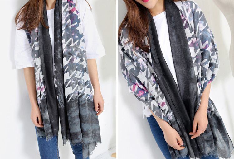 Silk houndstooth scarf