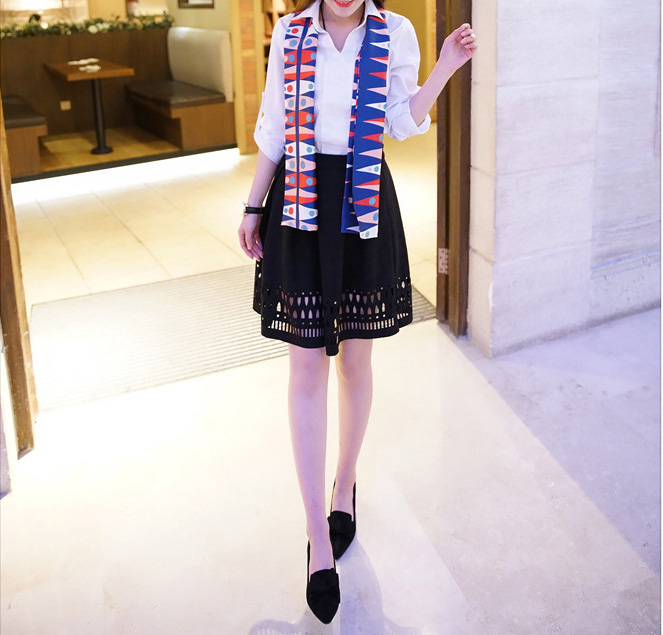 Small silk scarf neck