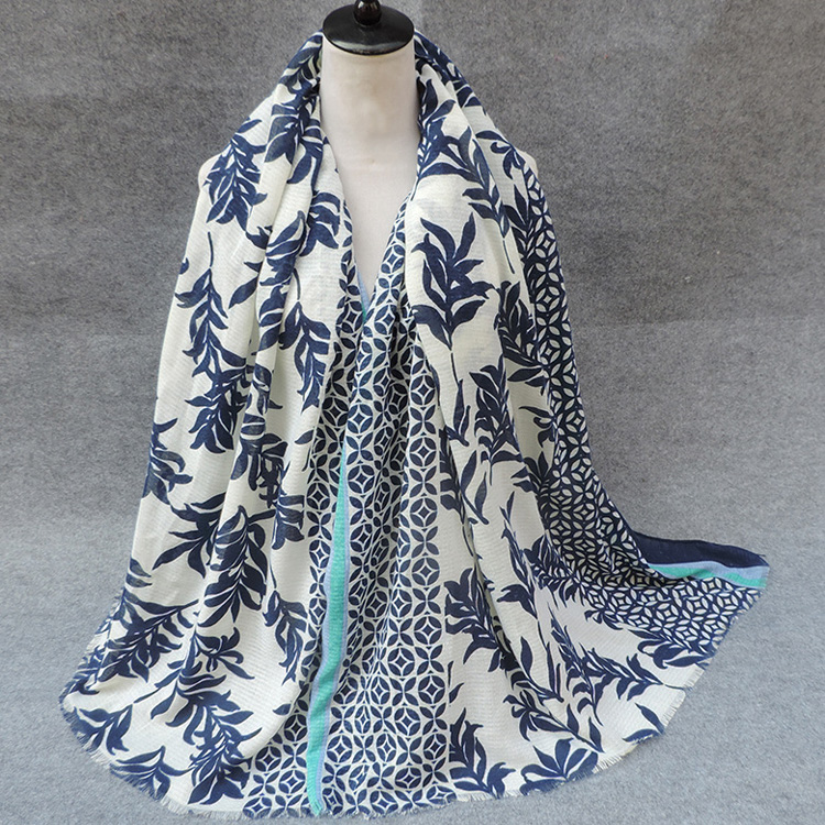Ladies neck scarves